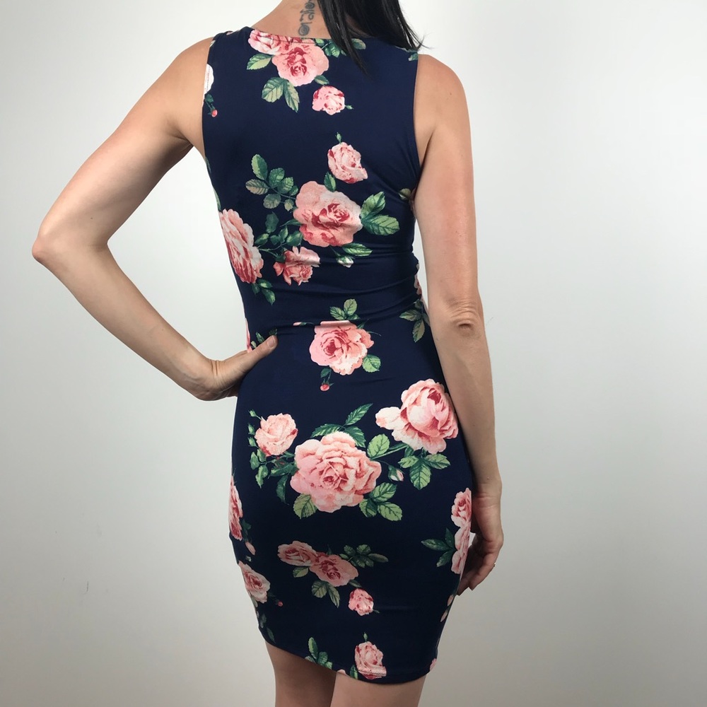 Heart and Hips Yummy fabric tank dress - Picture 2 of 2